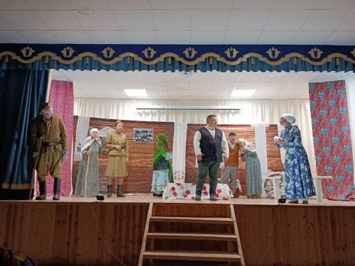 Эмоциональный спектакль «Яра» в Именьково вызвал и смех, и слезы