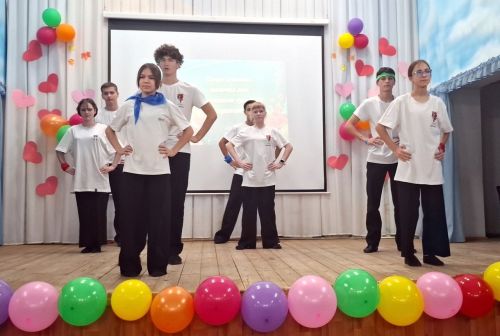 В Лаишевской школе-интернате прошел концерт, посвященный Дню матери