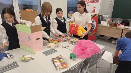 Лицеисты Лаишевского района собрали «Коробки храбрости»