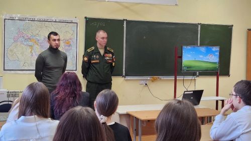 Кавалер ордена Мужества рассказал учащимся Лаишевского района о боевых подвигах