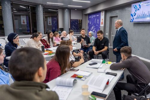 В Лаишевском районе открылась XVII школа лидера татарской молодежи «Максат»