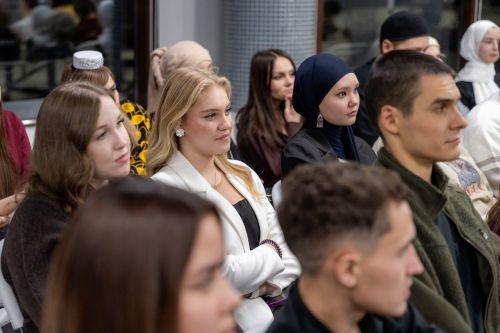 В Лаишевском районе открылась XVII школа лидера татарской молодежи «Максат»