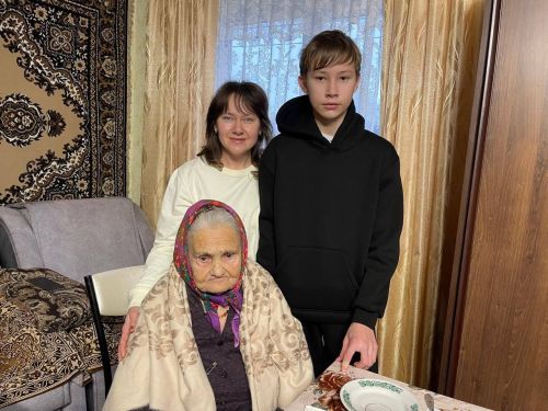 Главное богатство – большая и дружная семья: в Лаишевском районе отметила 90-летие ветеран труда Раида Калинина