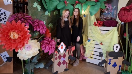 Библио-квест «Алиса в стране новогодних чудес, или Новый год наоборот»