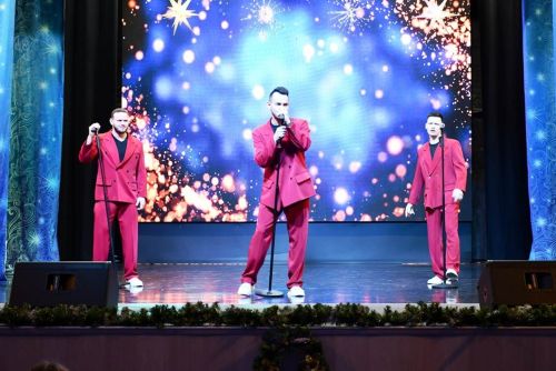 Талантлы укучылар өчен яңа ел чыршысы: якты хисләр һәм бүләкләр