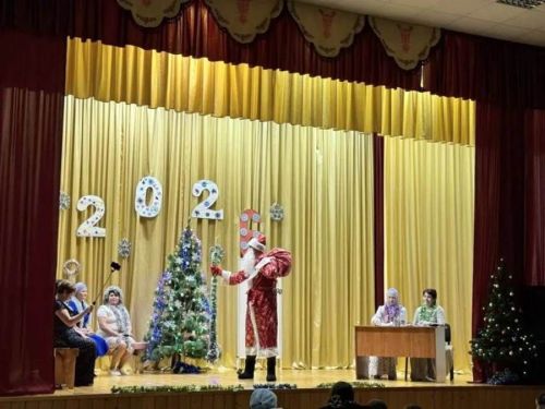 Пәрәү авылында «Кар кызлары» театраль-тамаша кичәсе узды