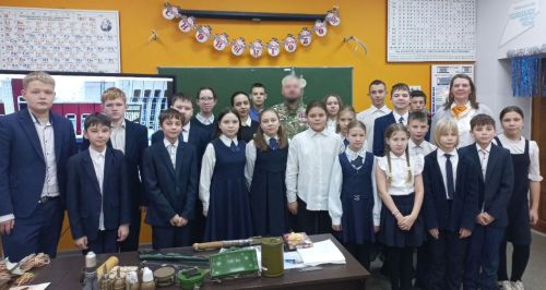 Участник СВО стал гостем «Урока мужества» в Лаишевском районе