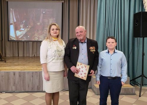Лаеш укучылары Әфган ветераны өчен музыкаль номер әзерләделәр