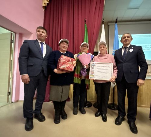 В Нармонском сельском поселении Лаишевского района прошла встреча главы района Ильдуса Зарипова с жителями