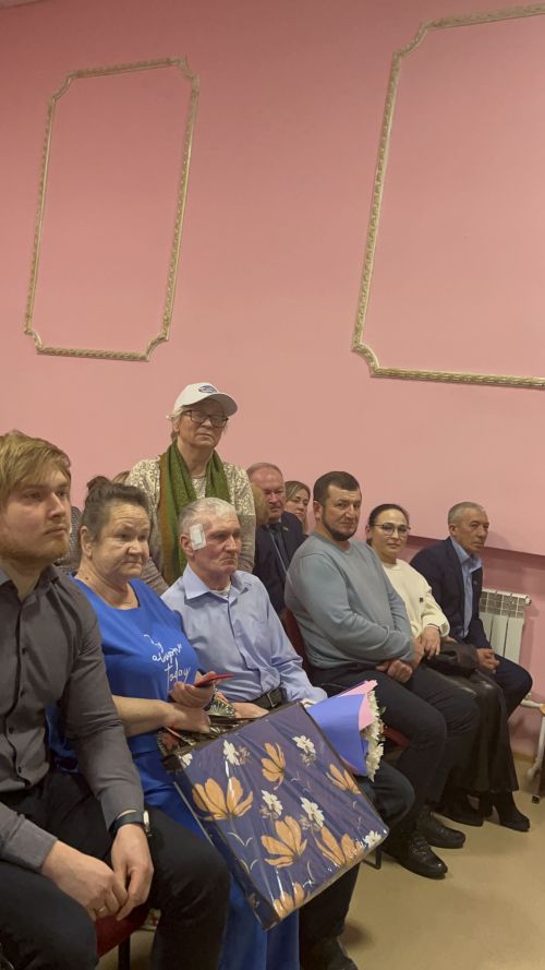 В Нармонском сельском поселении Лаишевского района прошла встреча главы района Ильдуса Зарипова с жителями