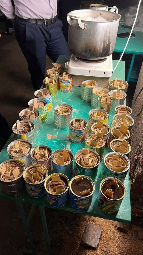 Лаеш районы укучылары окоп шәмнәре ясарга өйрәнәләр