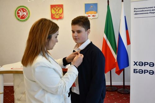 В Лаишевском отделе ЗАГС вручали паспорта