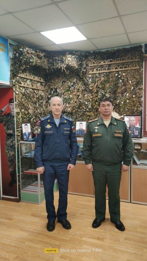 Казанда МХО зонасында һәлак булган якташыбызга мемориаль такта ачтылар