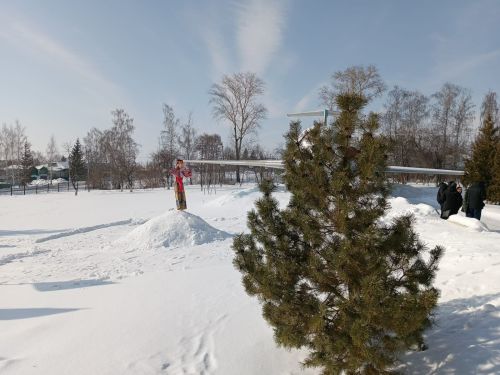 В Лаишевском техникуме отметили веселую Масленицу