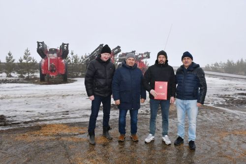 Ильдус Зарипов посетил сельхозпредприятия района