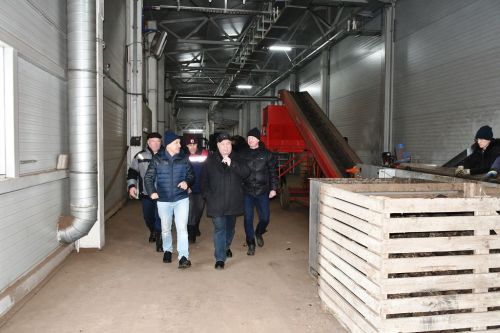 Ильдус Зарипов посетил сельхозпредприятия района