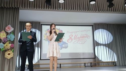 Лаеш районында мәктәп тормышында актив катнашкан әниләрне бүләкләделәр