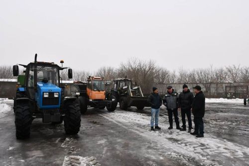 Илдус Зарипов районның авыл хуҗалыгы предприятиеләрендә булды