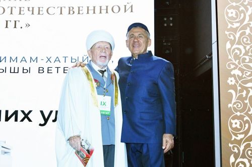 Тринадцать тысяч человек собрались на республиканском ифтаре в Лаишевском районе