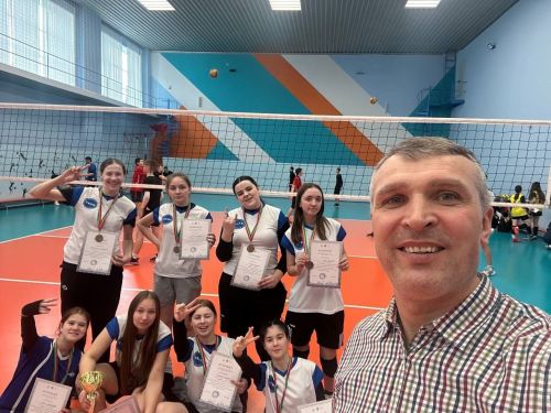 Лаишевские волейболистки вернулись домой с бронзовыми медалями