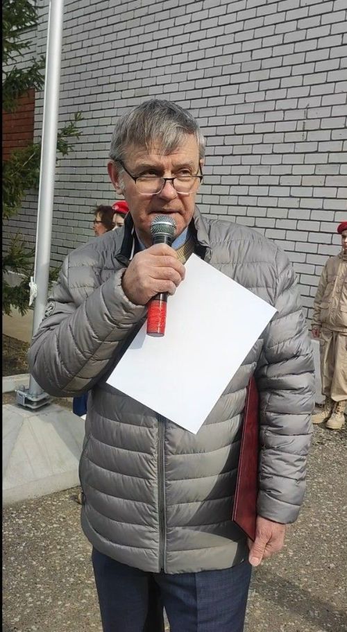 Открытие мемориальной доски академику В.И. Андрееву в Большекабанской школе