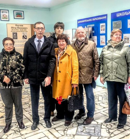 Открытие мемориальной доски академику В.И. Андрееву в Большекабанской школе