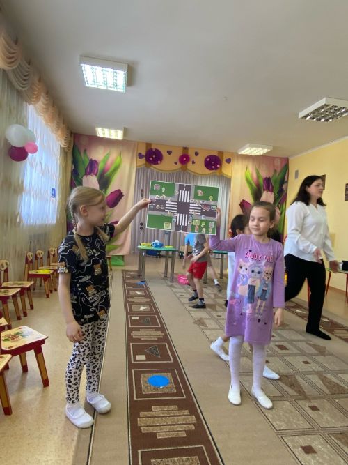 В «Счастливом малыше» обучают ПДД
