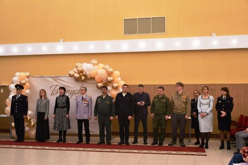 Первому выпуску студентов-правоохранителей ЛТЭТ вручили дипломы