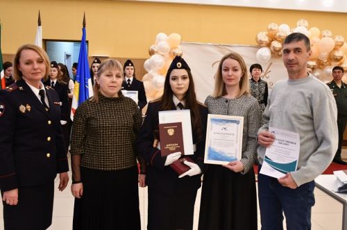 Первому выпуску студентов-правоохранителей ЛТЭТ вручили дипломы