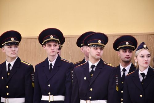 Первому выпуску студентов-правоохранителей ЛТЭТ вручили дипломы