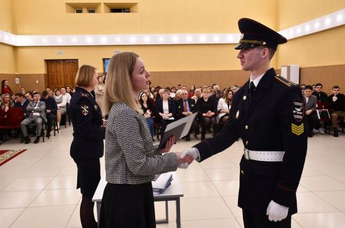 Первому выпуску студентов-правоохранителей ЛТЭТ вручили дипломы