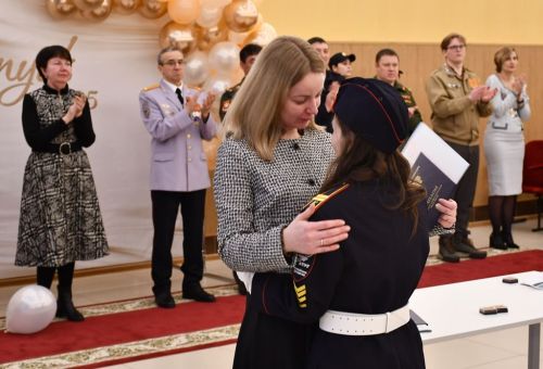 Первому выпуску студентов-правоохранителей ЛТЭТ вручили дипломы