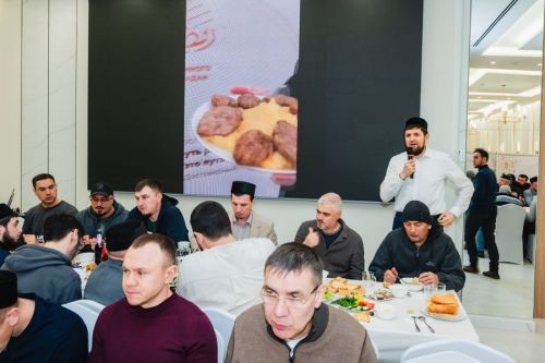 Муфтий Татарстана Камиль хазрат Самигуллин посетил ифтар Лаишевского района