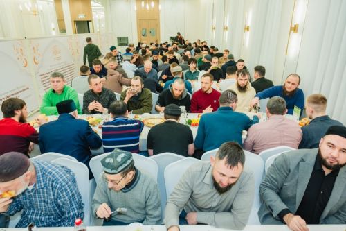 Муфтий Татарстана Камиль хазрат Самигуллин посетил ифтар Лаишевского района