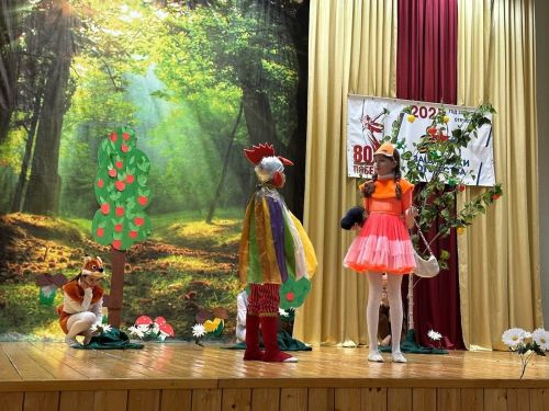 Лаеш районында МХОда катнашучыларның хатыннары һәм әниләре өчен спектакль күрсәттеләр