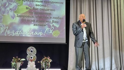 Лаеш районында хатын-кызлар бәйрәменә ирләр концерт оештырды