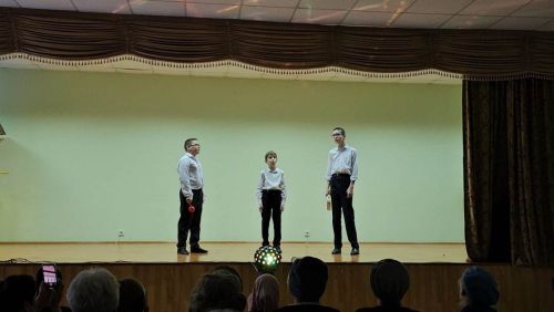 Лаеш интернат-мәктәбендә тәрбияләнүчеләр хәйрия концерты белән чыгыш ясадылар