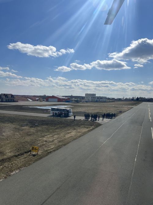 В Татарстане бойцы спецподразделений Росгвардии провели тренировку по десантированию с вертолёта