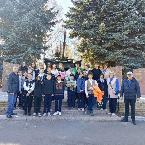 Лицеисты Лаишевского района побывали в Казанском танковом училище