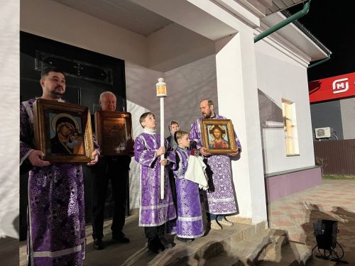 Пасхальная радость в церкви Казанских святых в Столбище