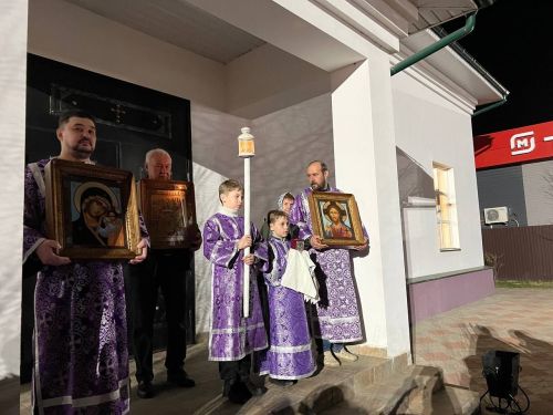 Пасхальная радость в церкви Казанских святых в Столбище