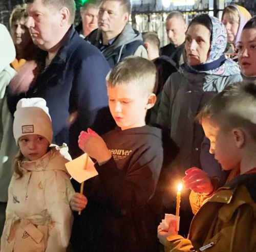 Пасхальная радость в церкви Казанских святых в Столбище
