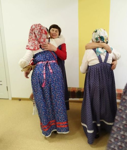 В Орловском клубе отметили Светлую Пасху народными гуляниями.
