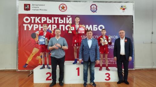 Лаишевские самбисты привезли из Москвы бронзовые медали