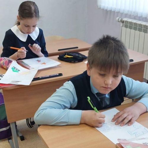 Учащиеся Лаишевского района выразили благодарность воинам СВО за службу
