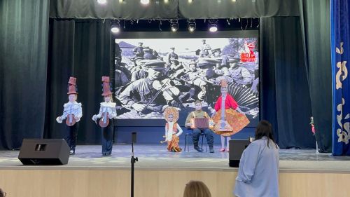 Школьный театральный коллектив «Маски» занял второе место на муниципальном конкурсе