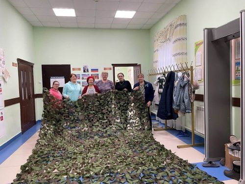 Лаеш районы волонтерлары МХО зонасыннан бүләк алдылар