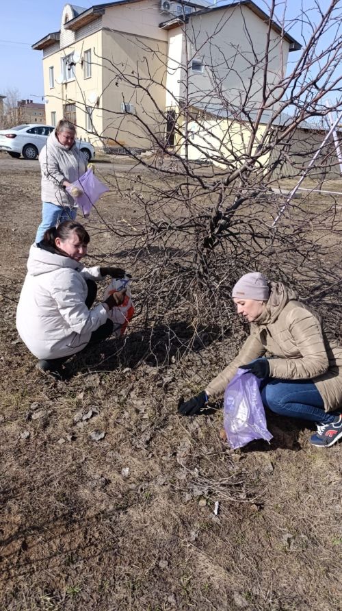 Хорошие работники все на субботнике
