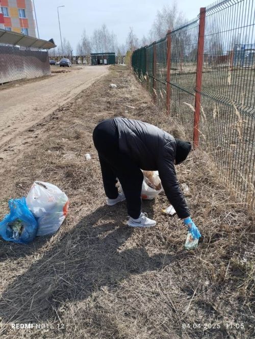 Хорошие работники все на субботнике