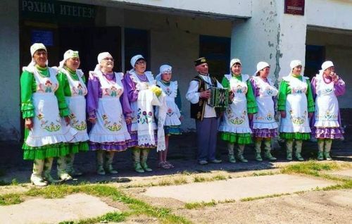 Нур өстенә нур өстәп